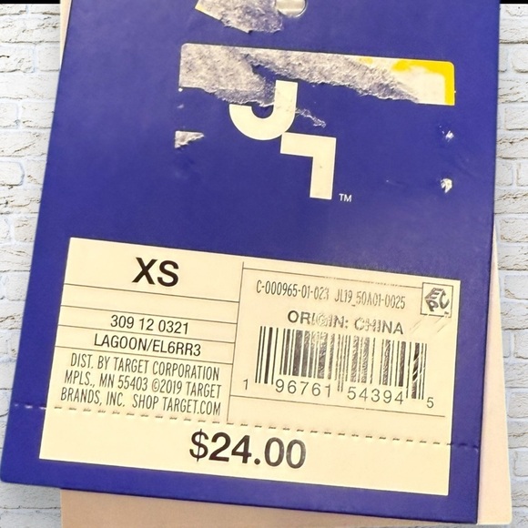 NWT JoyLab Long sleeve with thumb holes Size XS - Picture 5 of 6